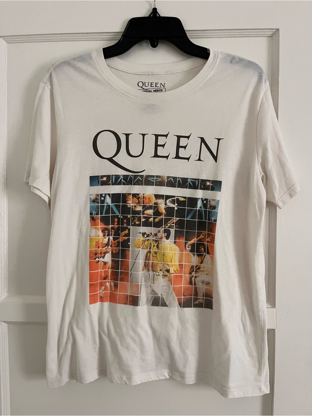 Queen Band Graphic Band T-Shirt — White